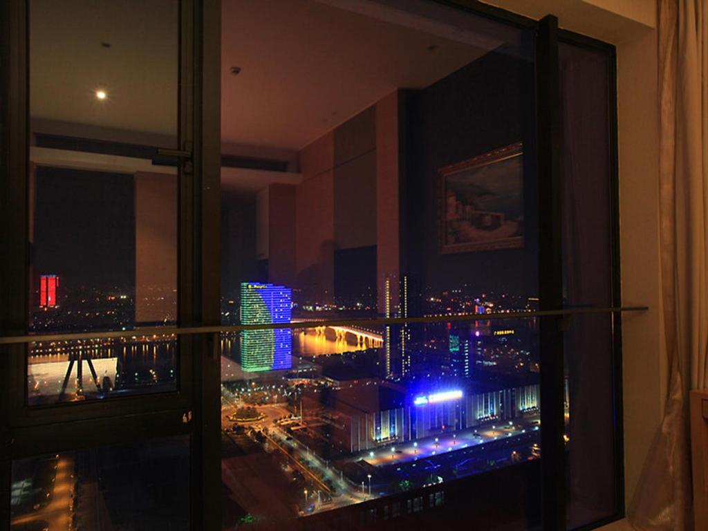 Heefun Apartment Gz -Poly World Trading Center-Walking Distance To Canton Fair Esterno foto